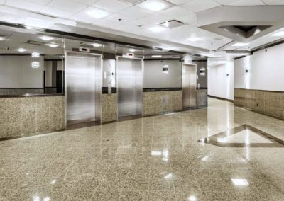 Photo 31 - Atlantis Ascenseurs / Elevators